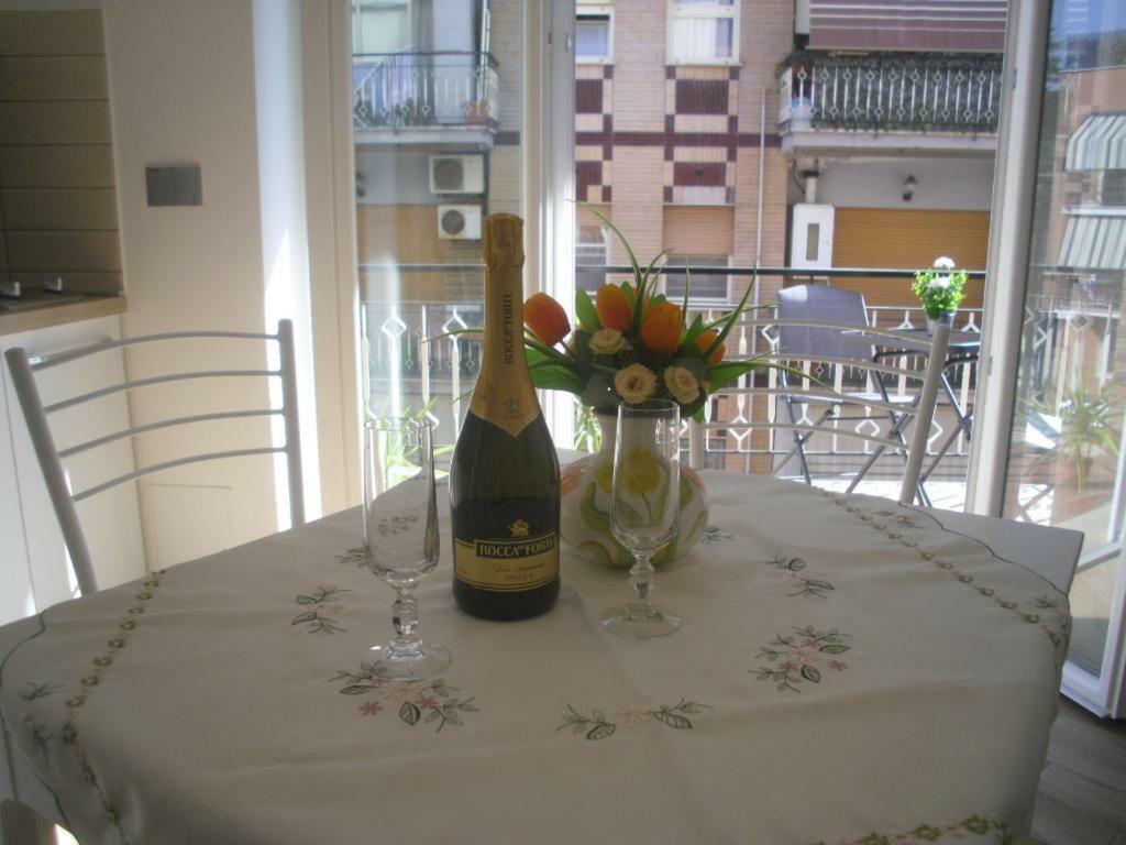 Lovely Little In Via Aurelia Apartment Rom